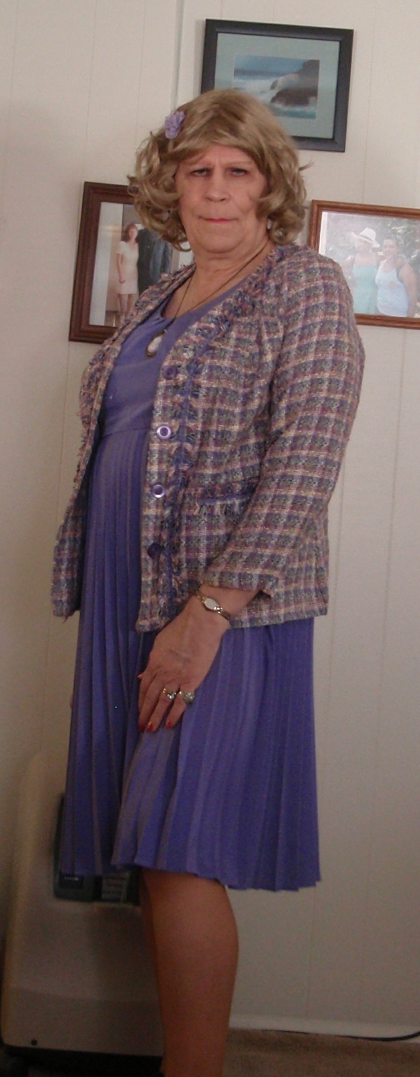 me 11-16-2015 1a; Size=